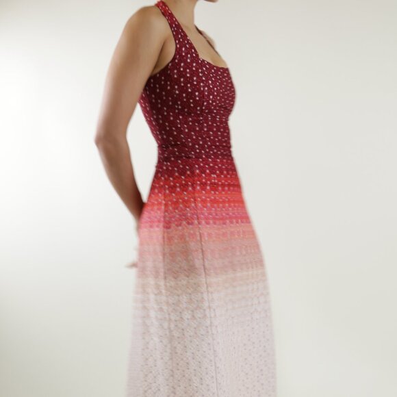 Missoni Red Pink Halterneck Gradient Ombre Red Chevron Lumiere Evening Dress - Picture 4 of 10